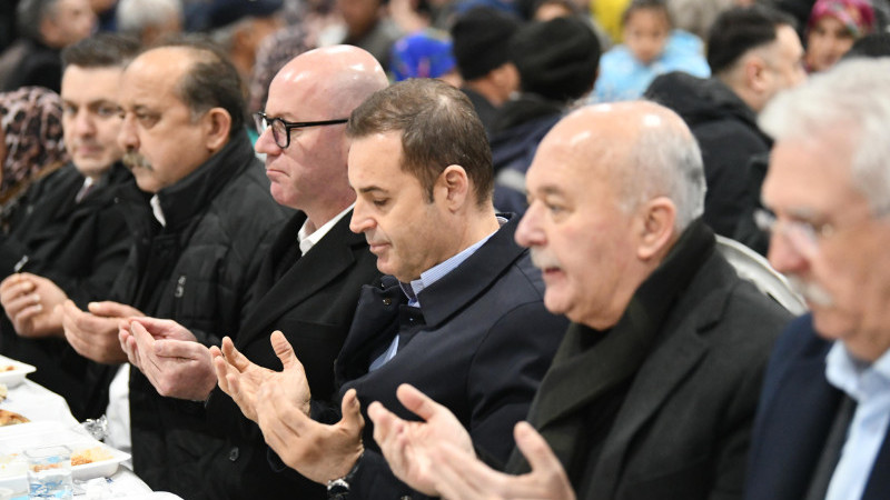 Başkan Akın, iftarı Dursunbey’de yaptı