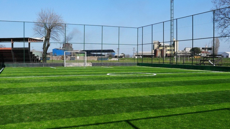 BAŞKAN AKIN GENÇLER İÇİN HALISAHA SEFERBERLİĞİ BAŞLATTI