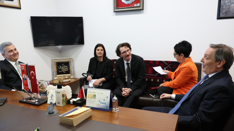 CANBEY, ARJANTİN BÜYÜKELÇİSİ BRIZUELA’YI TBMM’DE AĞIRLADI
